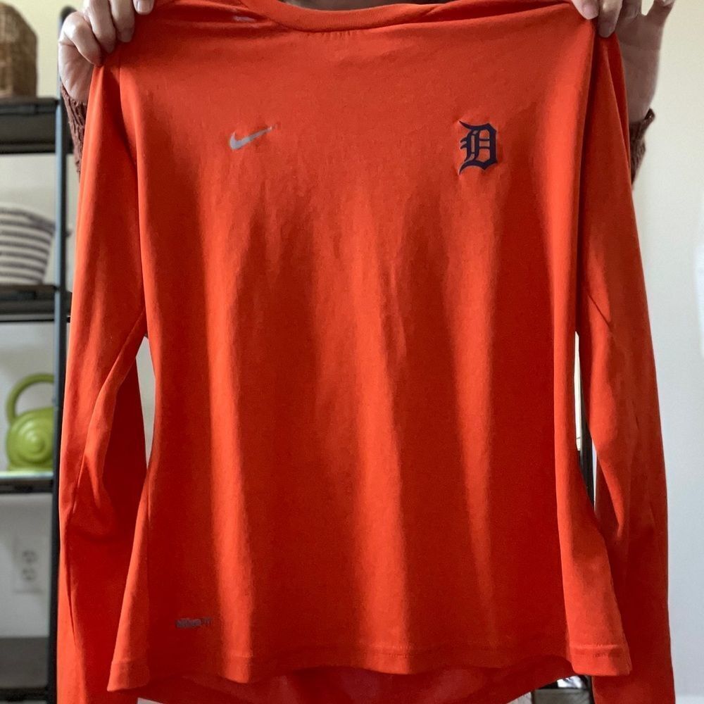 Nike Dryfit‎ Detroit Tigers Orange top Medium